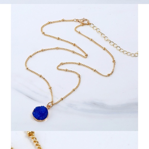 👍🏻Druzy Natural Stone Necklace - Picture 4 of 6